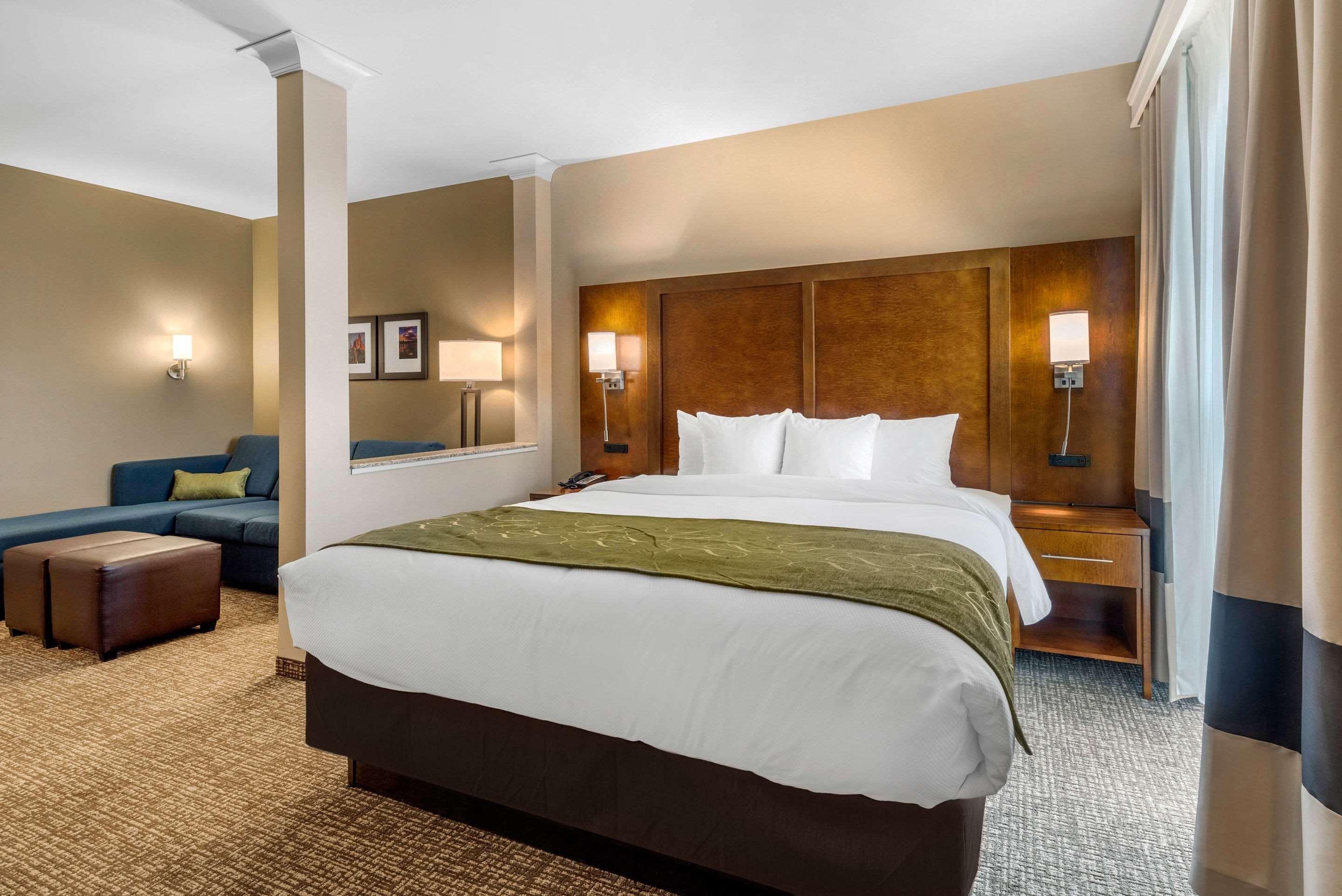 Comfort Suites Denver Near Anschutz Medical Campus Aurora Eksteriør billede