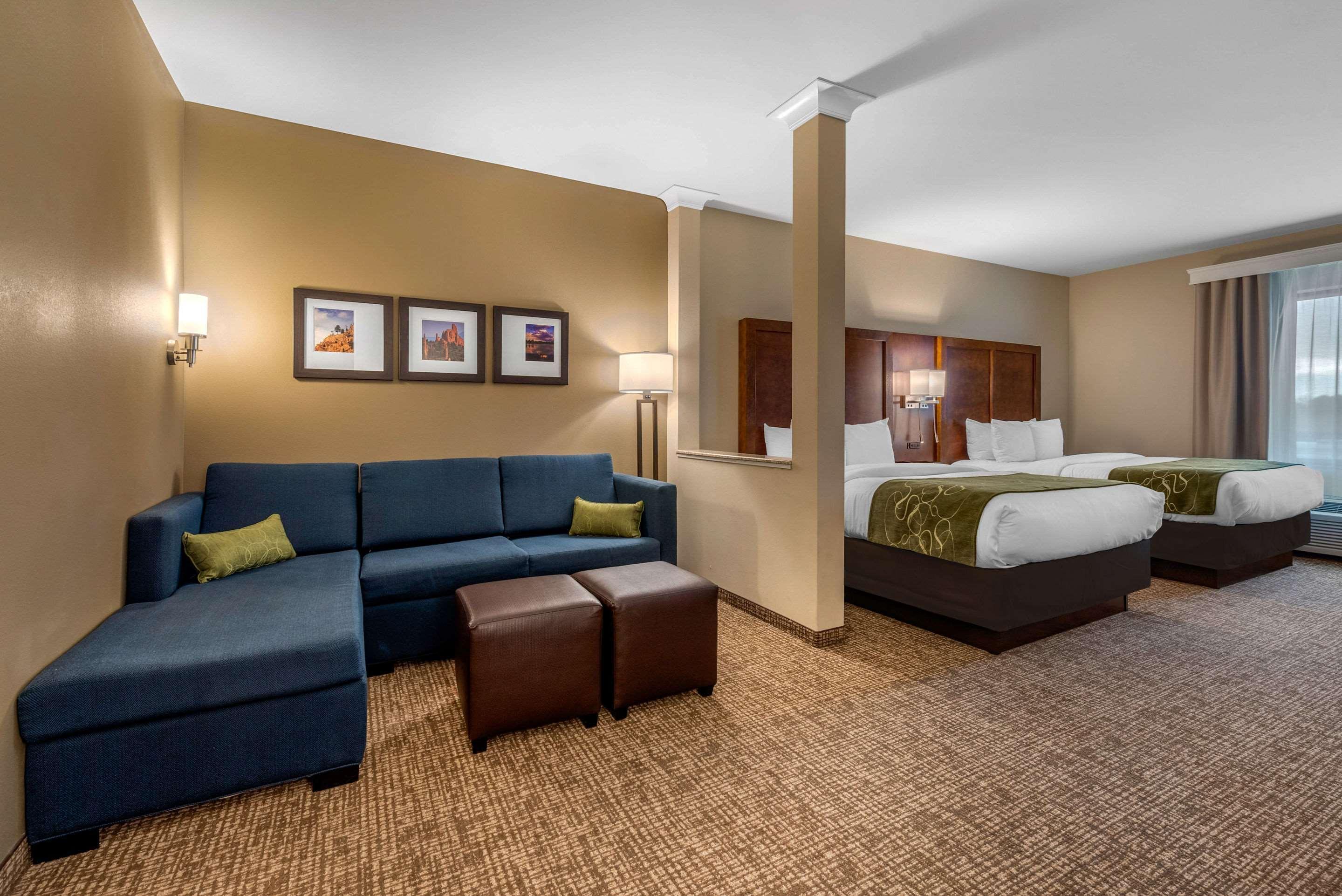 Comfort Suites Denver Near Anschutz Medical Campus Aurora Eksteriør billede