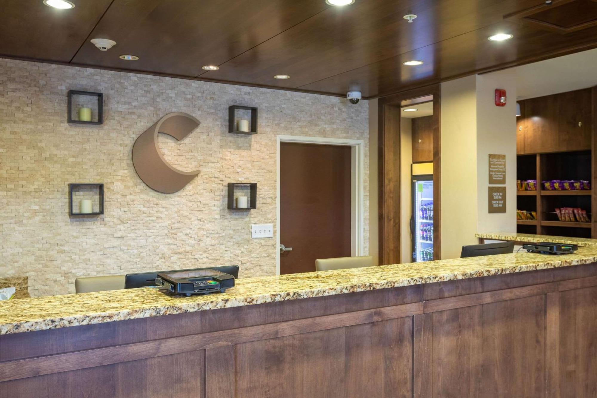 Comfort Suites Denver Near Anschutz Medical Campus Aurora Eksteriør billede