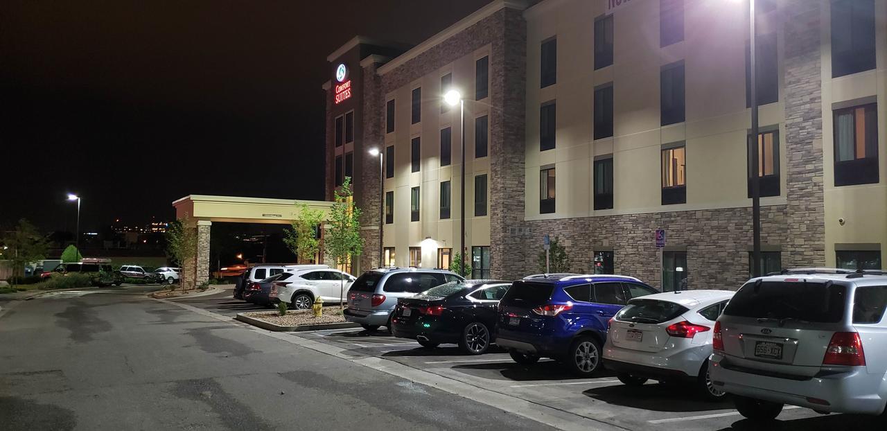 Comfort Suites Denver Near Anschutz Medical Campus Aurora Eksteriør billede